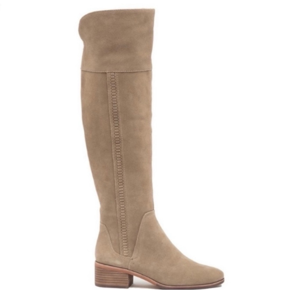 Vince Camino Kochelda Boots 6.5 genuine Suede Taupe